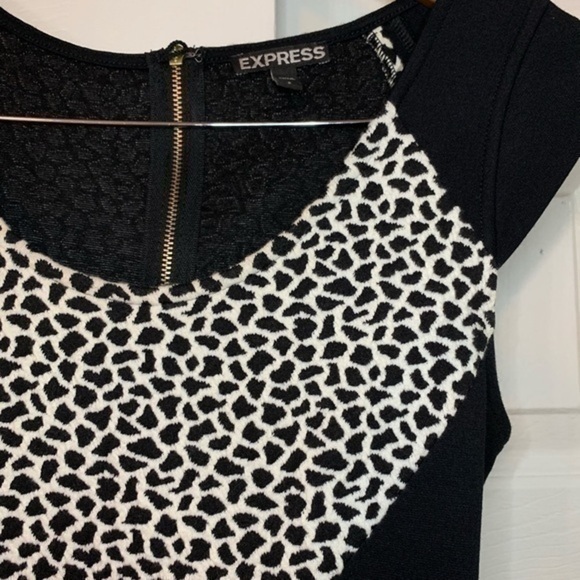 Express Black and White body-con Dress Size 2 - Picture 4 of 8
